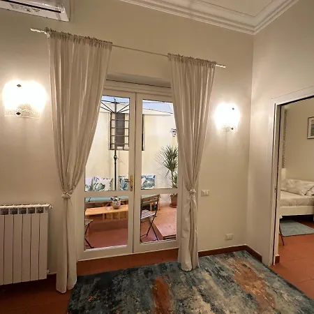 Fiorano A Piazza Navona Apartment